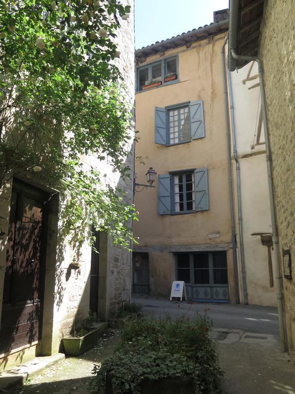La Porte Bleue Saint-Antonin Cameră foto
